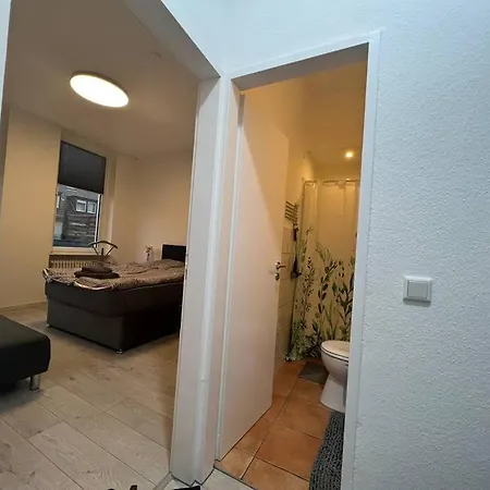 Apartment Helle, Freundliche In -uerdingen Krefeld